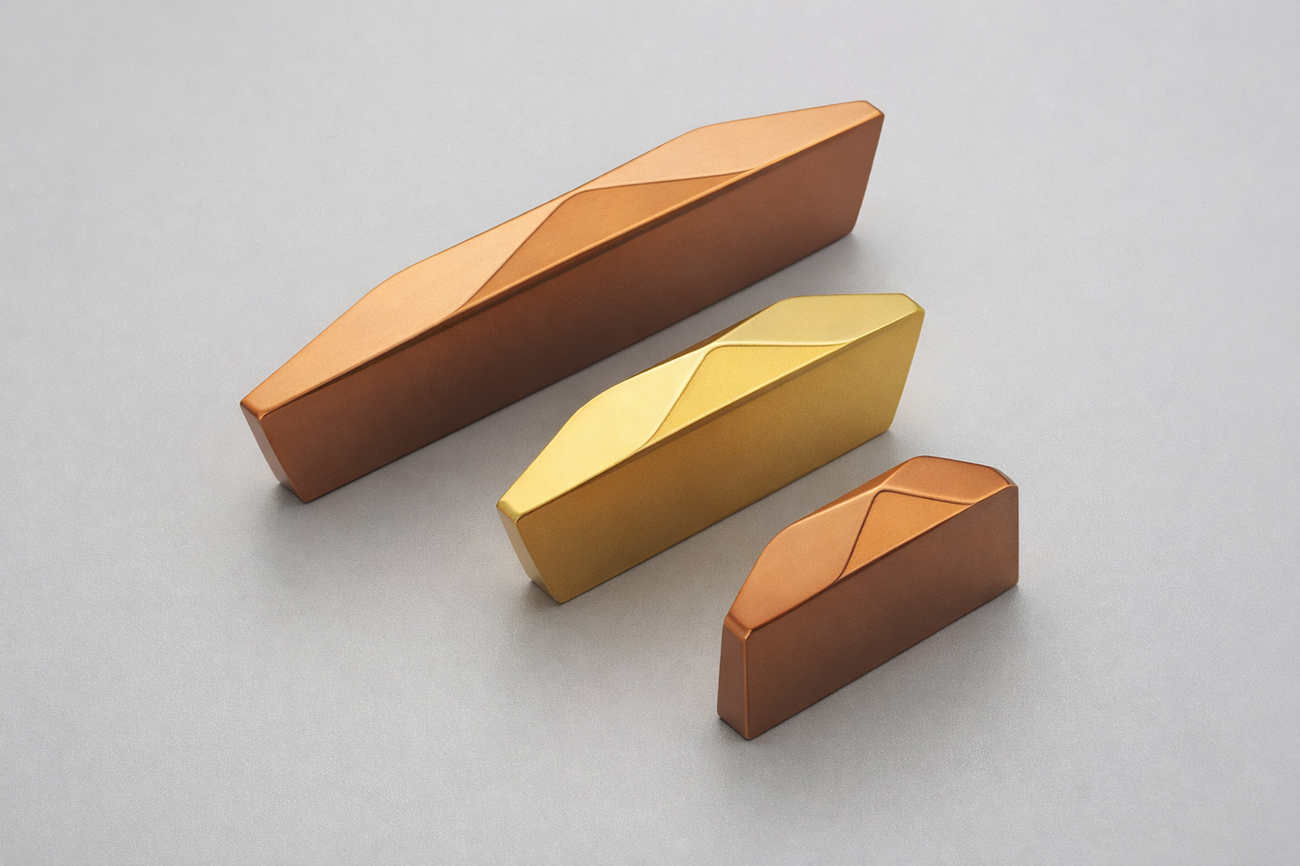 Facet Edge Handle